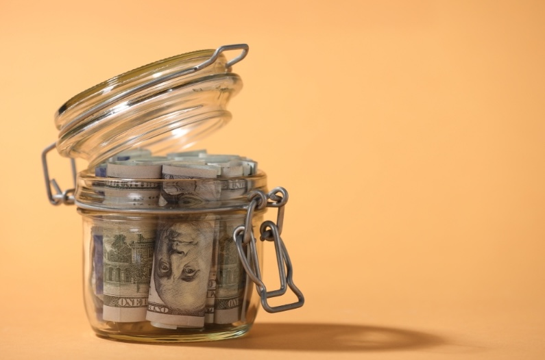 Why You Feel Broke Despite Making Six Figures: The Five-Bucket Reality Check